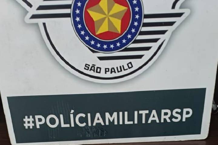 Adolescente é apreendido por tráfico de drogas durante operação da PM em Leme