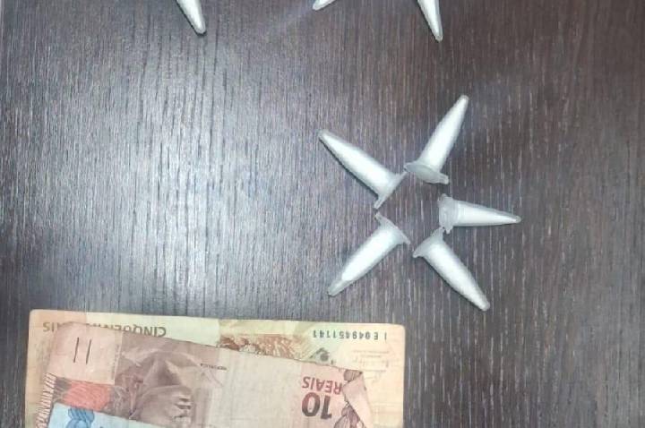 Polícia Militar cumpre mandado e prende homem procurado em Leme