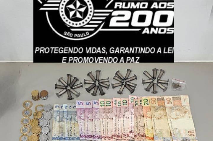 Polícia militar prende suspeito por tráfico em leme durante operação