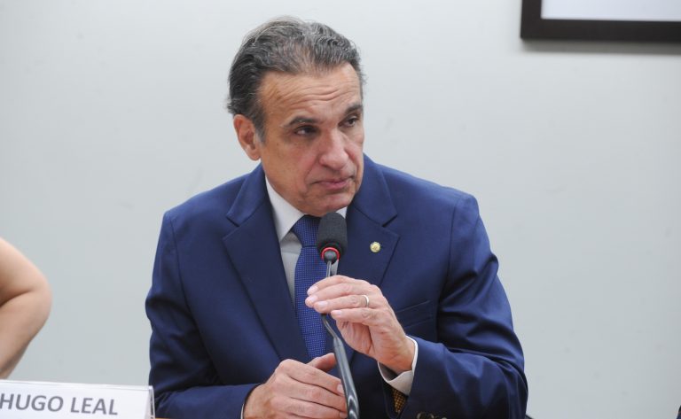 Comissão aprova projeto que regulamenta profissão de mestre e instrutor de artes marciais e defesa pessoal