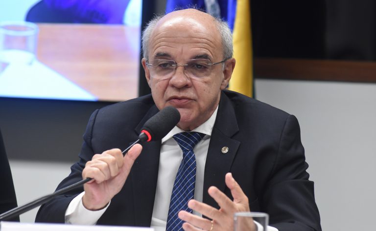 Projeto estabelece o combate ao racismo como critério para adesão ao Profut