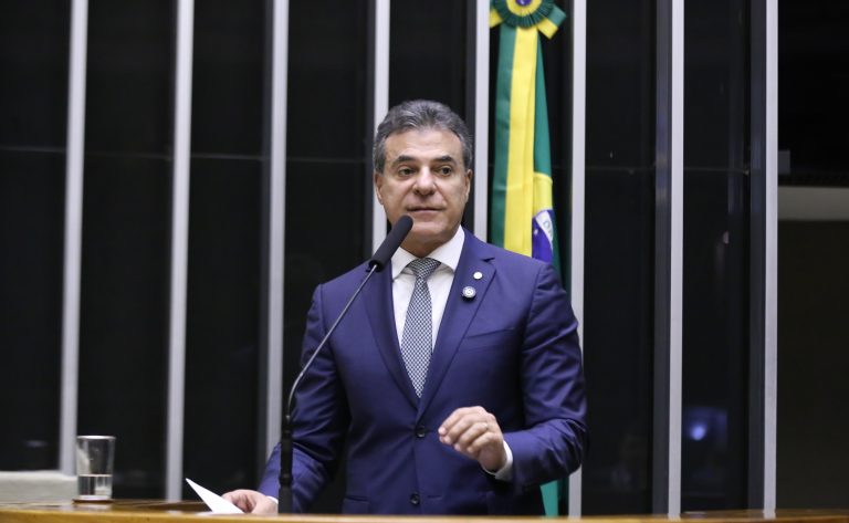 Comissão aprova aumento do limite de faturamento do MEI para R$ 150 mil