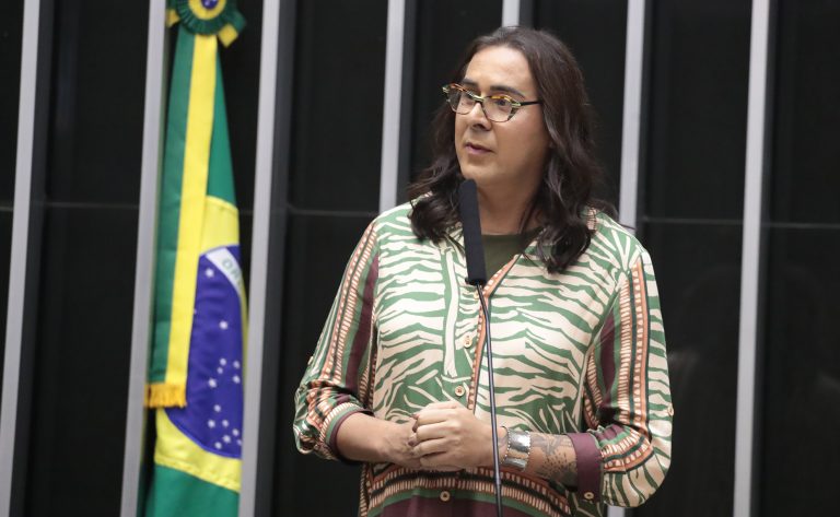 Comissão aprova projeto que amplia os usuários do transporte escolar, se não houver prejuízo para as crianças