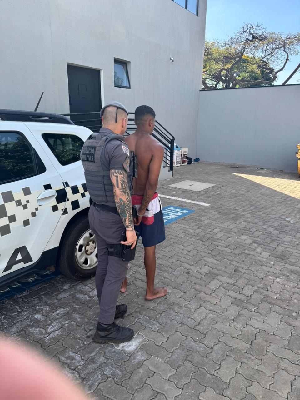 Foragido da Justiça é capturado em bar no bairro Primavera em Leme (SP)