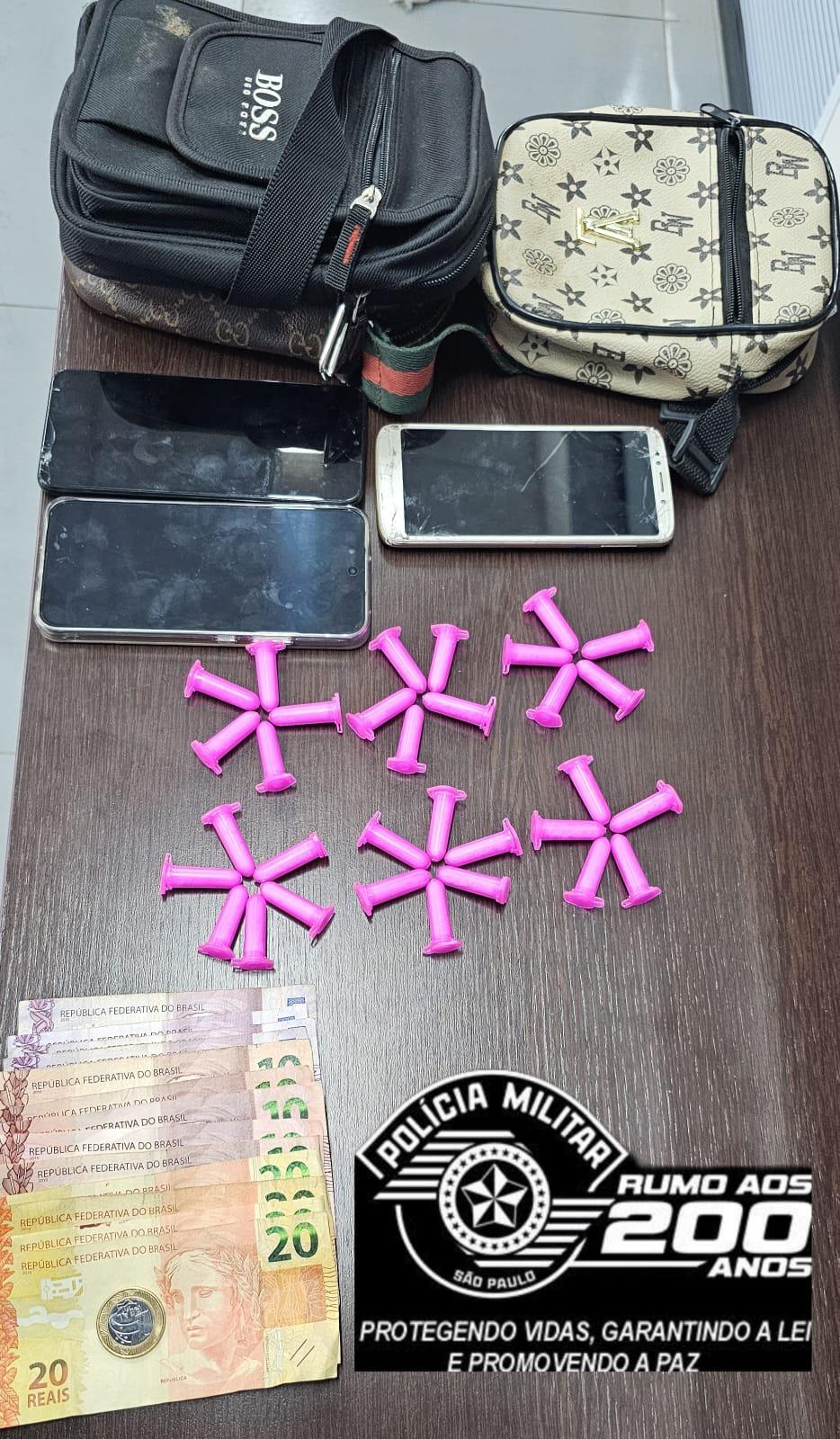 Polícia Militar prende homem e apreende dois menores por tráfico de drogas em Leme