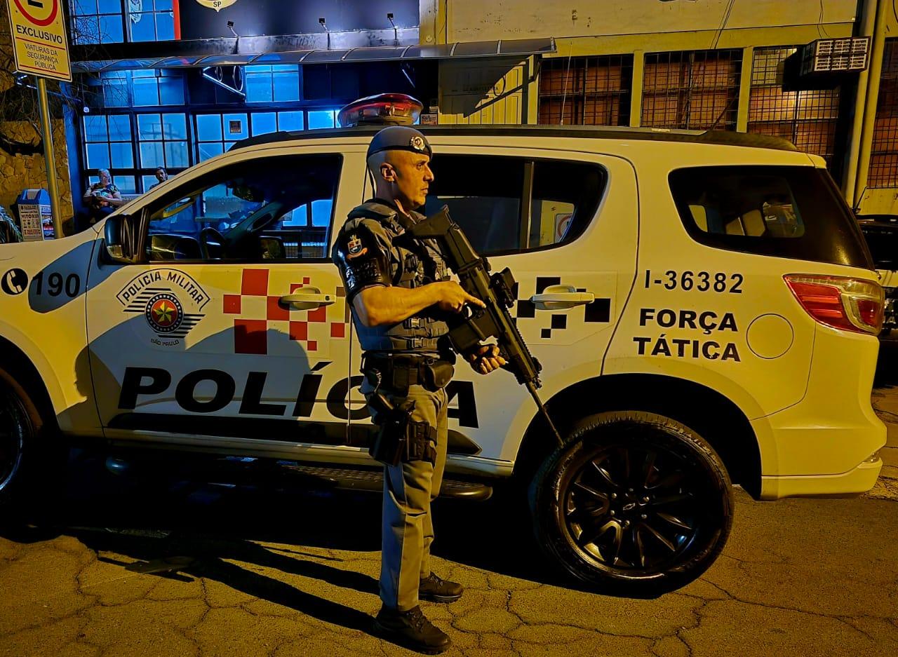 Força Tática apreende adolescente com 82 porções de cocaína durante Operação Impacto