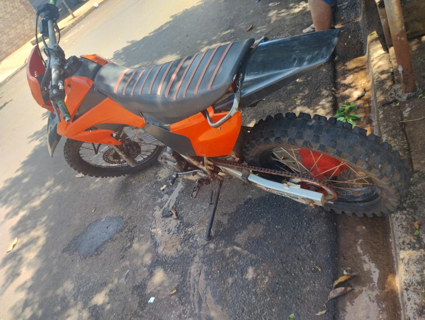 Motociclista é preso com veículo adulterado após abordagem no Jd. Empyreo em Leme
