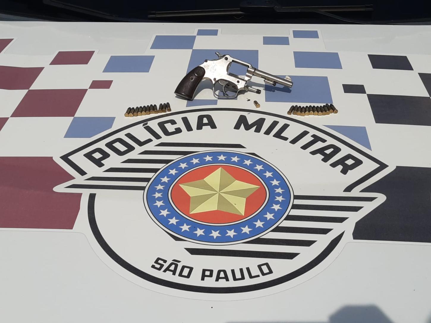 Homem é preso após disparo de arma de fogo em bairro de Pirassununga (SP)