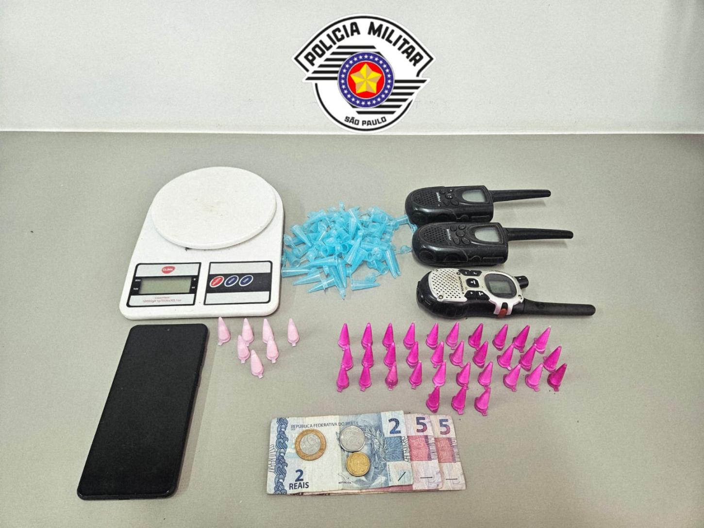 Operação Força Total prende suspeito de tráfico no Jardim Imperial, em Leme