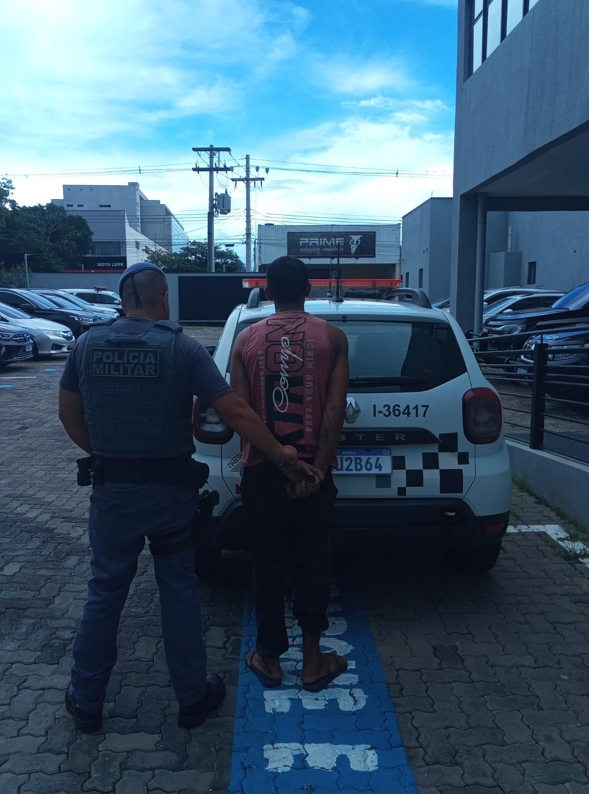 Polícia Militar prende procurado pela Justiça durante operação em Leme (SP)