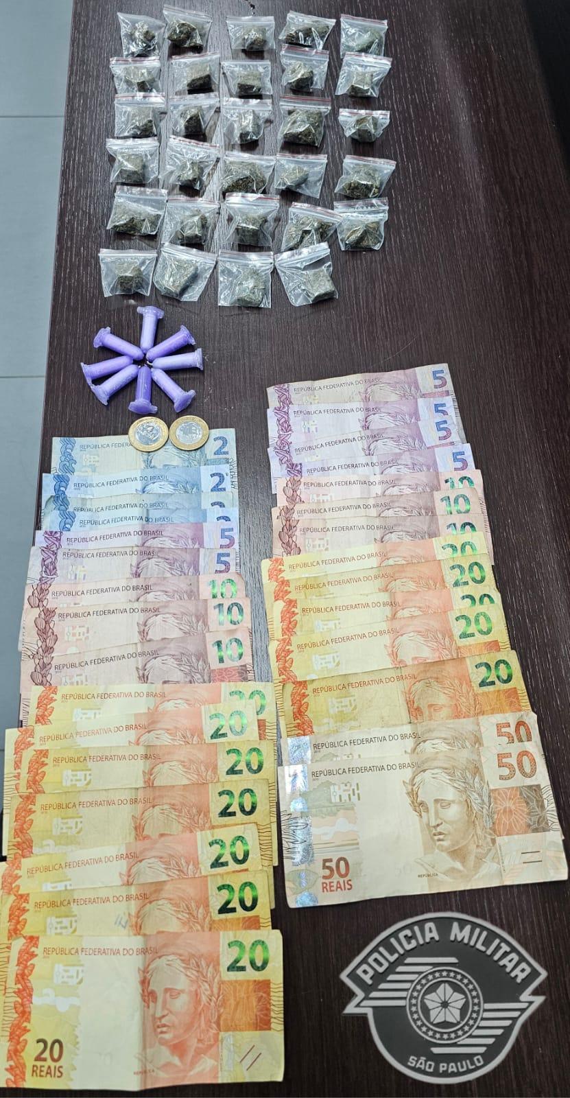 Dupla é detida por tráfico de drogas durante operação da Polícia Militar em Leme