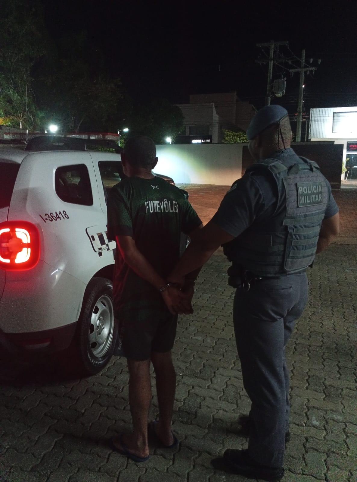 Homem é preso por descumprir medida protetiva em Leme