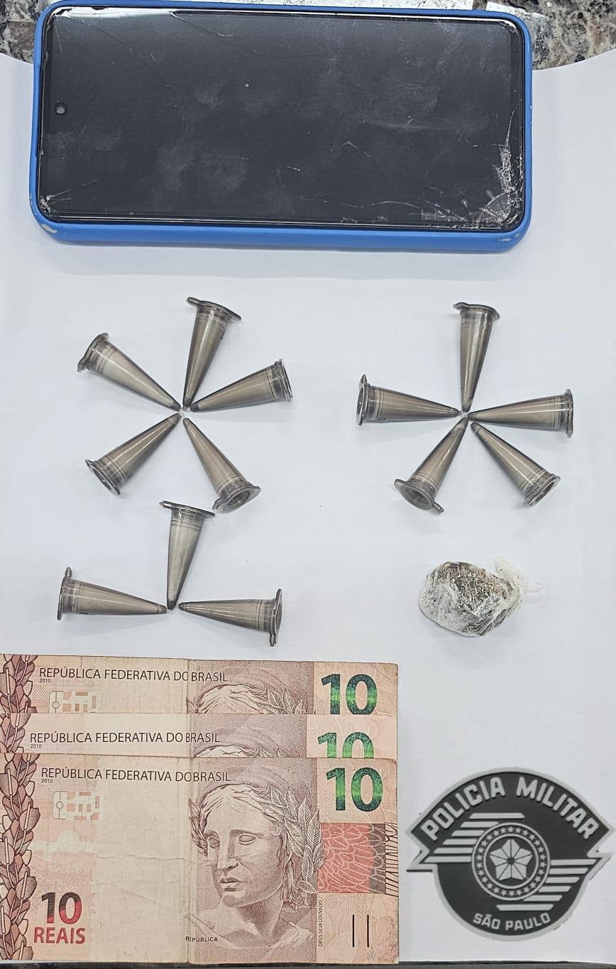 Homem é preso por tráfico de drogas durante operação da Polícia Militar em Leme