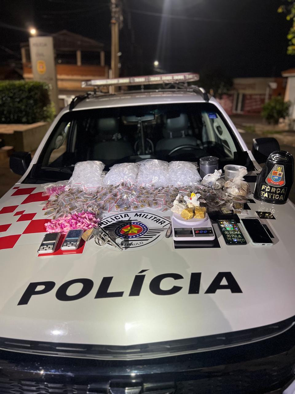 Suspeito é preso após tentativa de fuga em área de mata em Iracemápolis