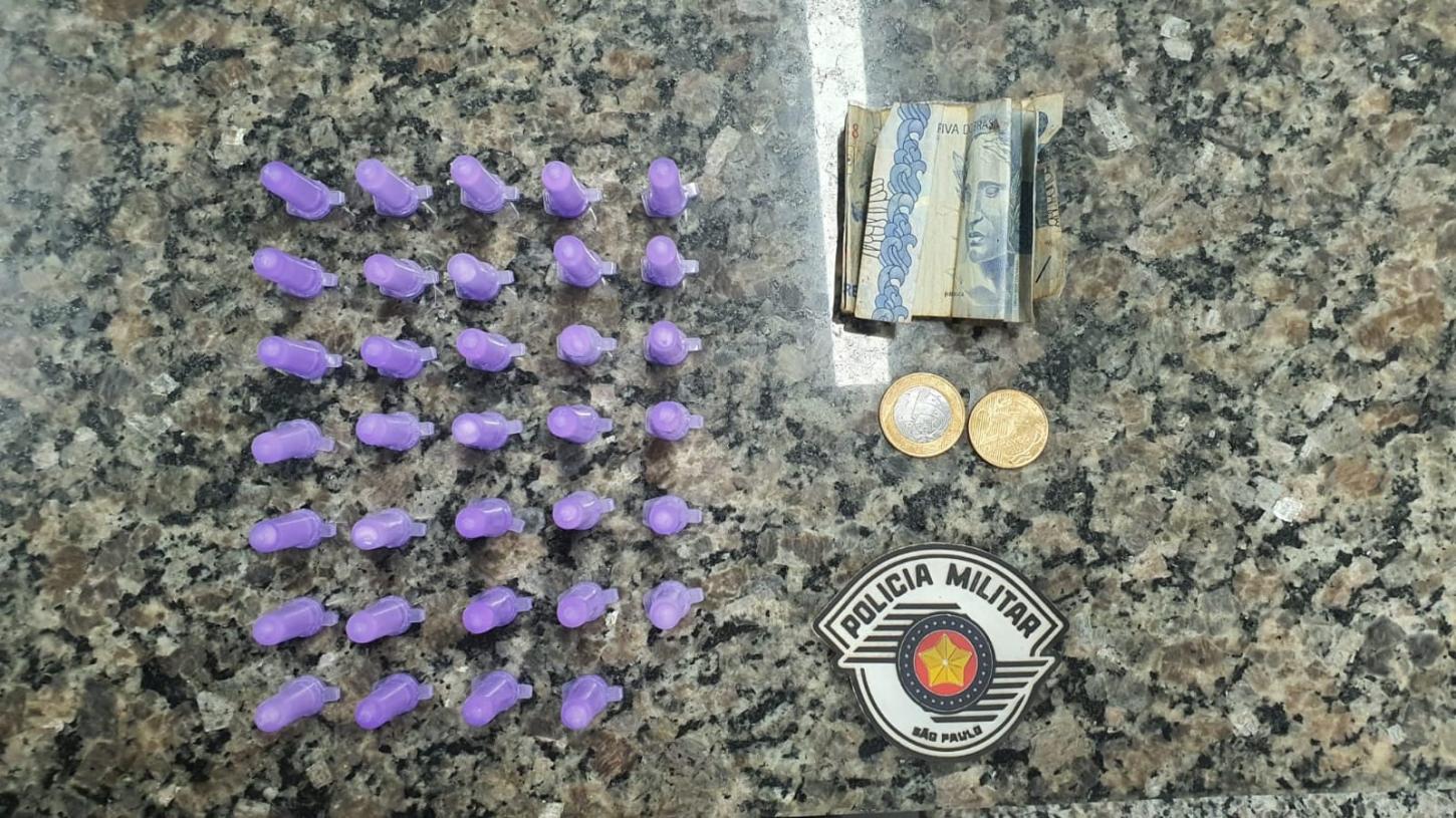 Suspeito é preso após tentativa de fuga em área de canavial em Leme